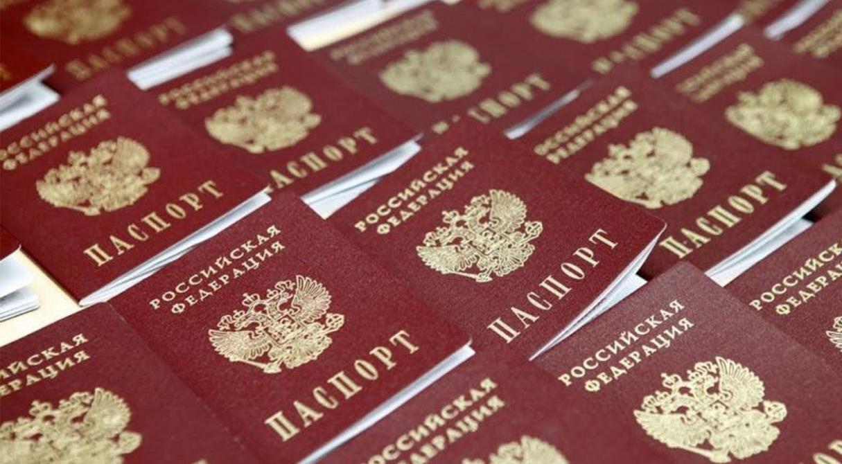 «Дайте паспорт!» Что делать, если компания требует снять копию документов, а вы против?